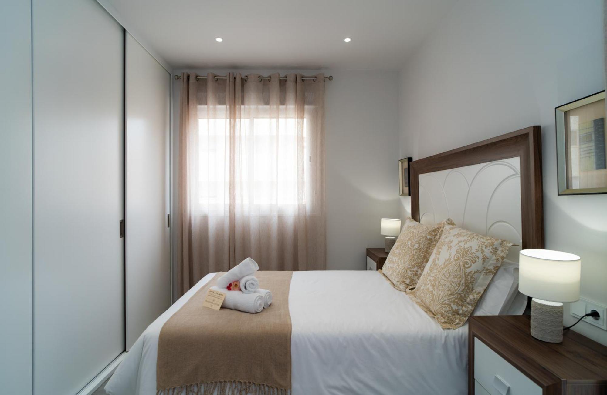 Aac Malaga - Apartamento Con Terraza, Muy Amplio, Totalmente Equipado, Cerca Del Centro Y Nuevo! Pokoj fotografie